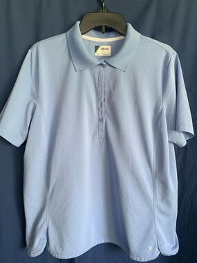 IZOD Golf XL Women's Light Blue Polo Top
